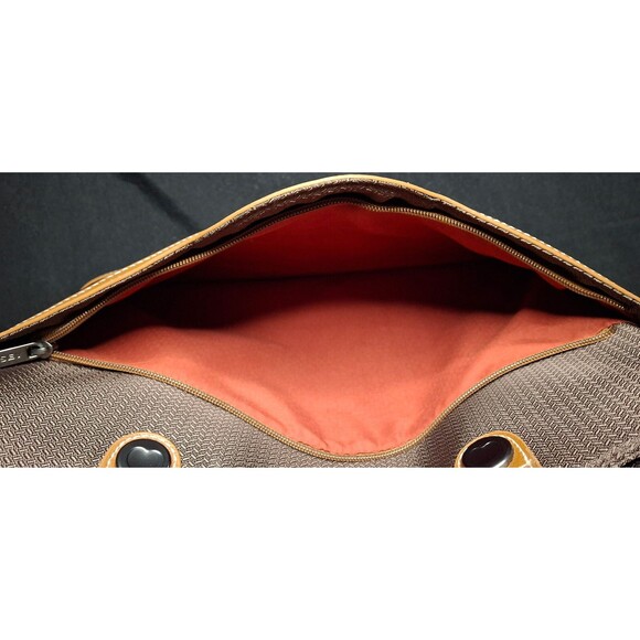 Delsey Paris Chatelet Air 2.0 Shoulder Bag w/ Additional Removable Small Pouch - Picture 4 of 16